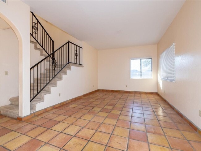 Building Photo - 3 Bedroom 2.5 Bath Two Story Home