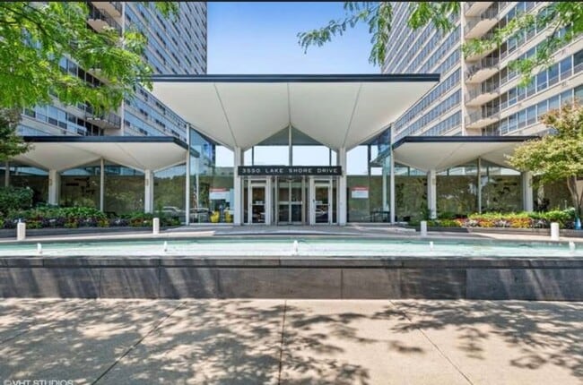Building Photo - 3550 N Lake Shore Dr