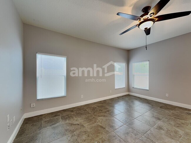 Building Photo - 10956 Willow Ridge Loop