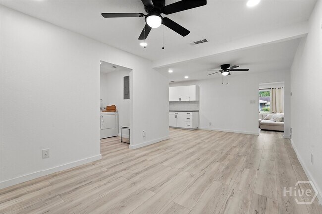 Building Photo - 403 Patton Rd