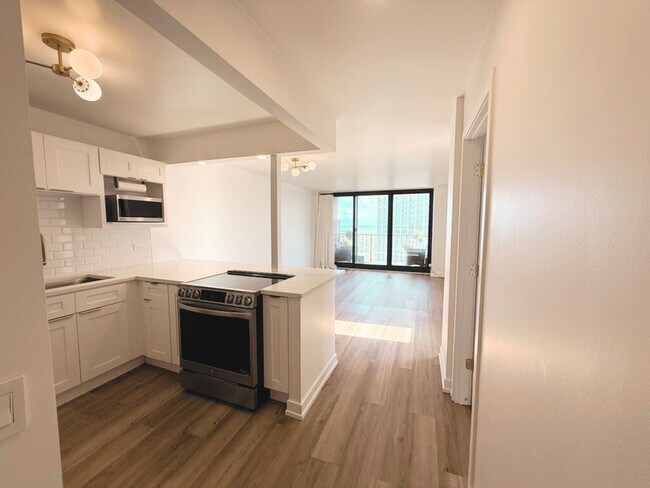 Building Photo - 3660 N Lake Shore Dr