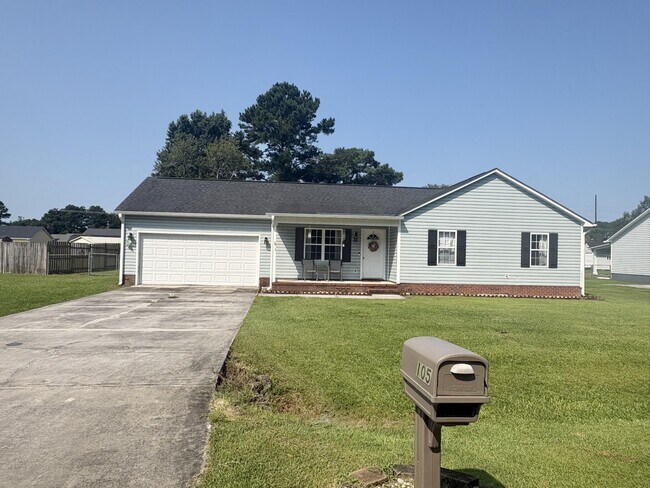 Building Photo - 105 Fodder Dr