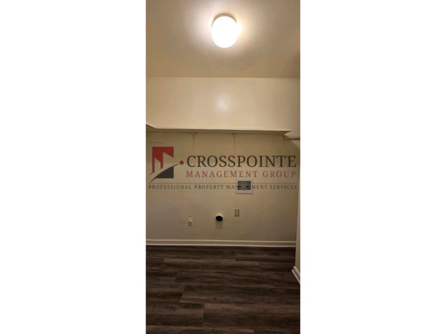 Building Photo - Almost Ready! 3 Bedroom 2 Bath Duplex in Longview!