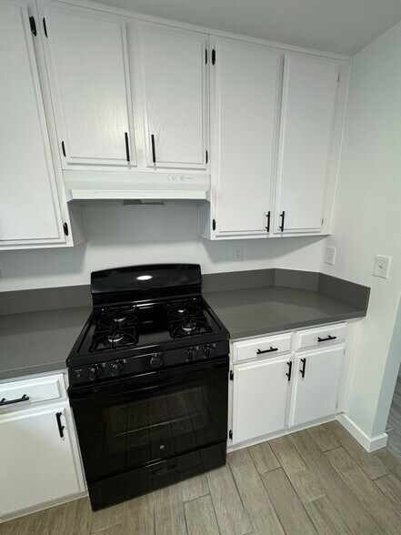 Building Photo - 366 Samsara Ct
