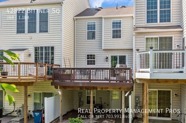 Building Photo - 42822 Bittner Square