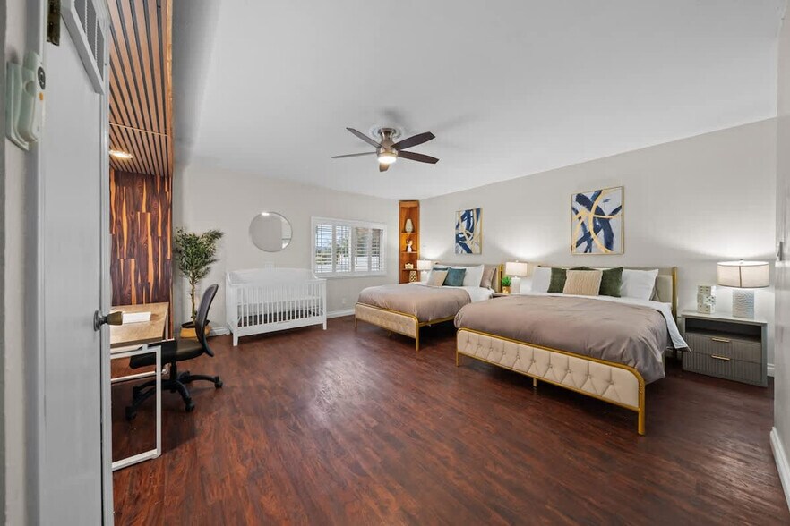 Building Photo - 10150 Sierra Madre Rd