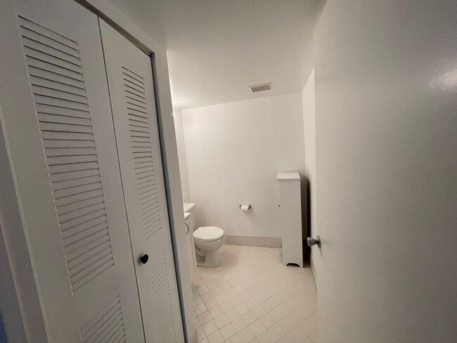 Building Photo - 13700 SW 11th St