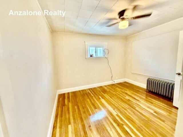 Building Photo - 272 Willis Ave
