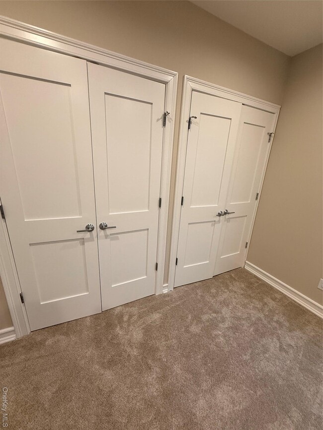 Building Photo - 122 Greenwich Ave