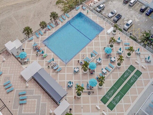 Building Photo - 4280 Galt Ocean Dr