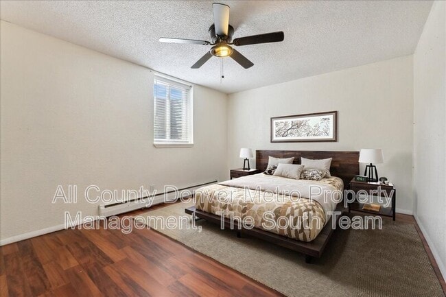 Building Photo - 9050 N Elm Ct