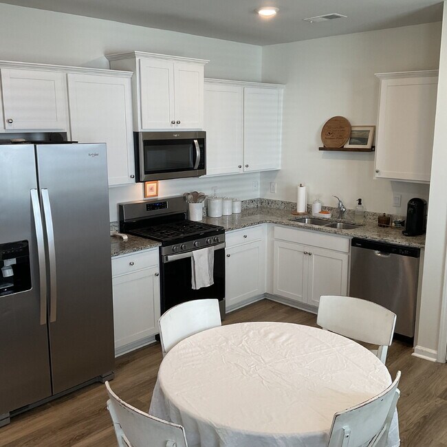 Building Photo - PRICE DROP!! Coming Soon!! Resort-Style Living Near Beaufort & Bluffton | Pool, Fitness Center & ...