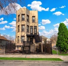 Building Photo - 9613 S Ave N