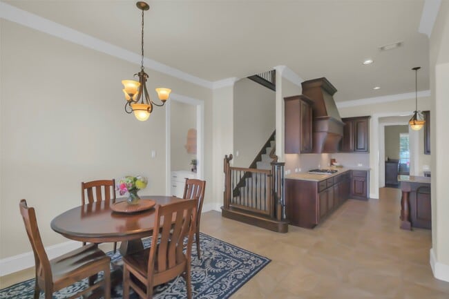 Building Photo - 2810 Red Maple Dr