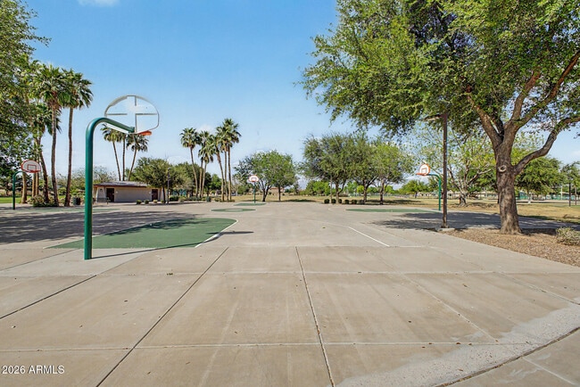 Building Photo - 3078 S Southwind Dr
