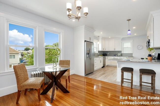 Primary Photo - 29 Strathmore Rd