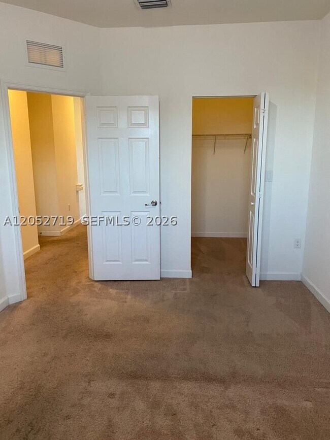 Building Photo - 15062 SW 117th Way