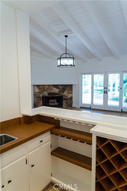 Building Photo - 5054 Encino Ave