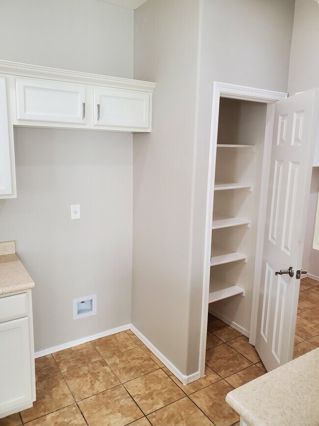 Building Photo - 17294 W Maui Ln