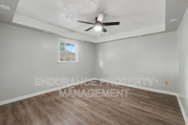 Building Photo - 9500 Ridgemoor Ave