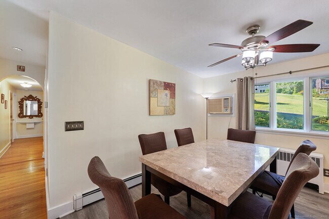Building Photo - 26 Wilridge Rd
