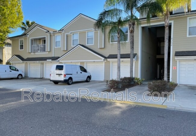 Building Photo - 7032 Deer Lodge Cir