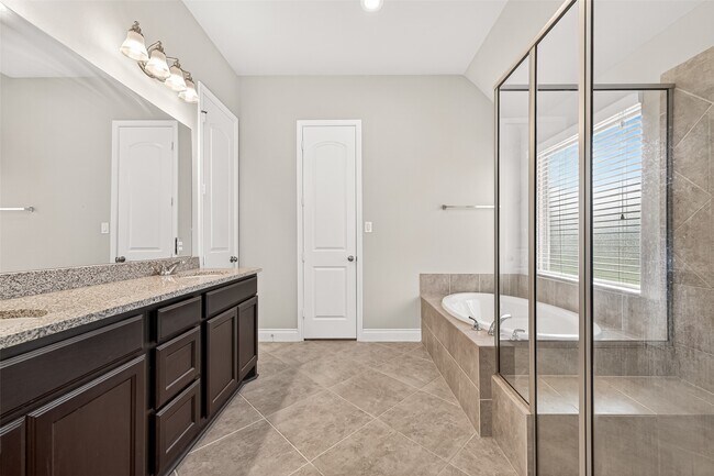 Building Photo - 27128 Allenby Park Dr