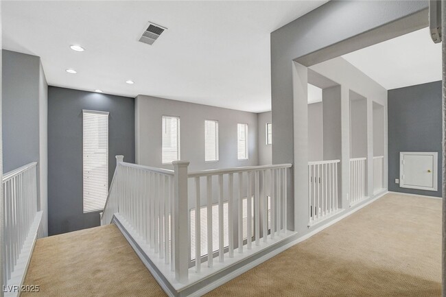 Building Photo - 10482 Calico Pines Ave