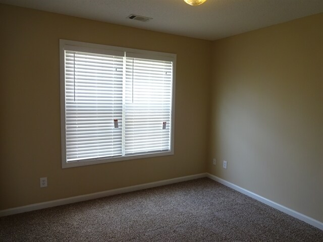 Building Photo - 725 Stellas Pt