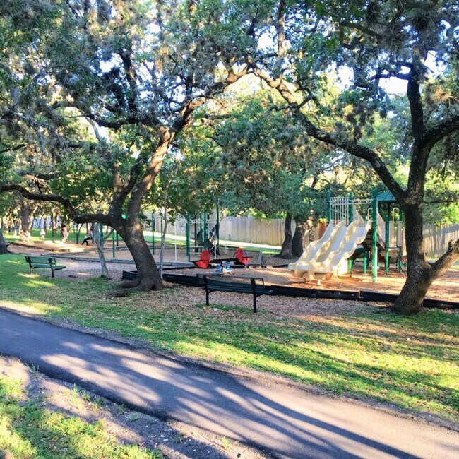 Building Photo - 7257 Lansbury Dr