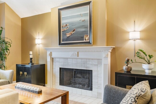 Building Photo - Private Retreat Backing to Trails in the Heart of Lake Oswego