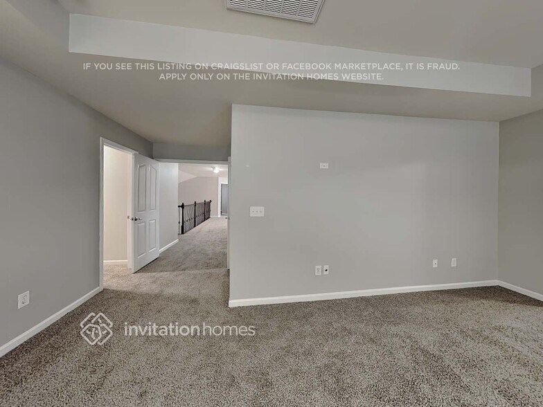 Building Photo - 1220 Brough Hall Dr