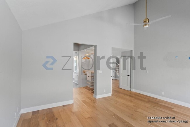 Building Photo - 144 Oakridge Dr