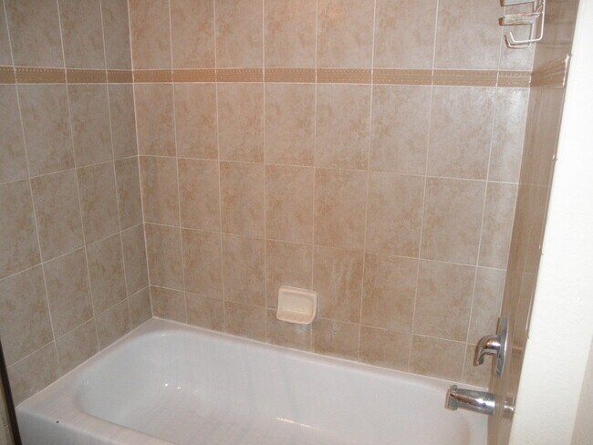 Building Photo - Pipers Cay