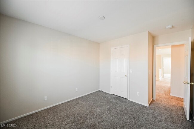 Building Photo - 4599 Deer Forest Ave