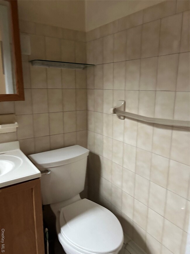 Building Photo - 17-37 Grove St