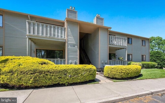 Building Photo - 103 Woodhollow Dr