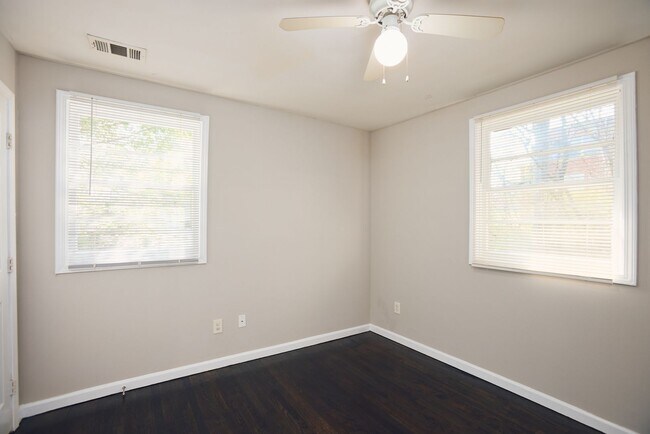 Building Photo - Bright & Spacious 3BR Home in Carroll Heights