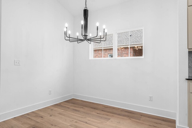 Building Photo - 6804 Fir St