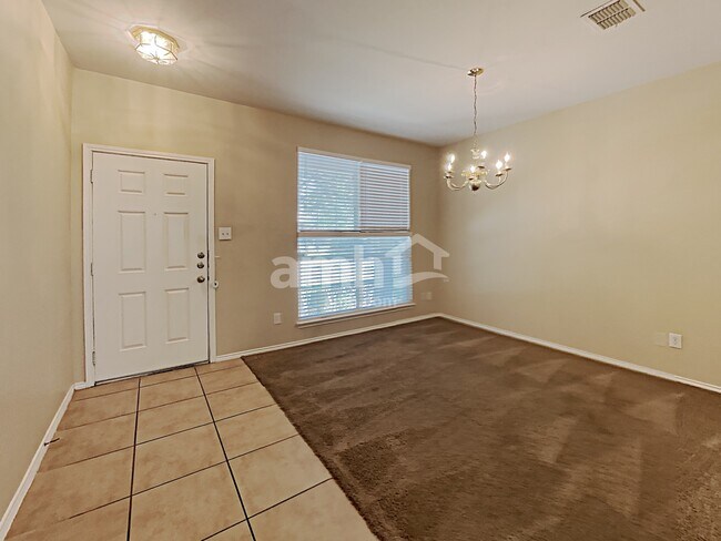 Building Photo - 26814 Sparrow Rdg