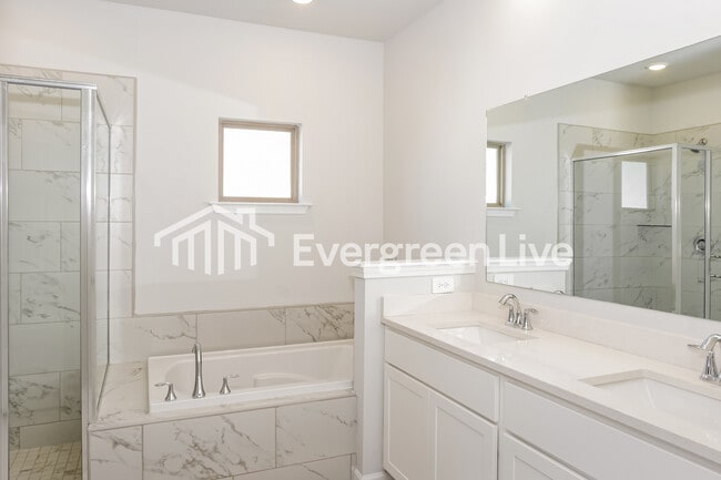 Building Photo - 156 Fenwick Pl