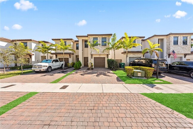 Building Photo - 25557 SW 109th Ave