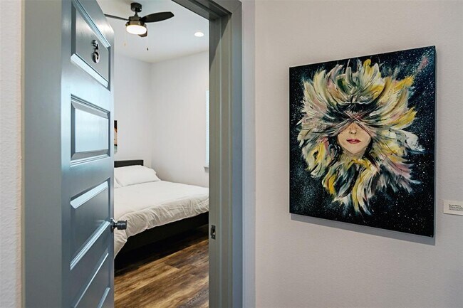 Building Photo - 4303 Chester St