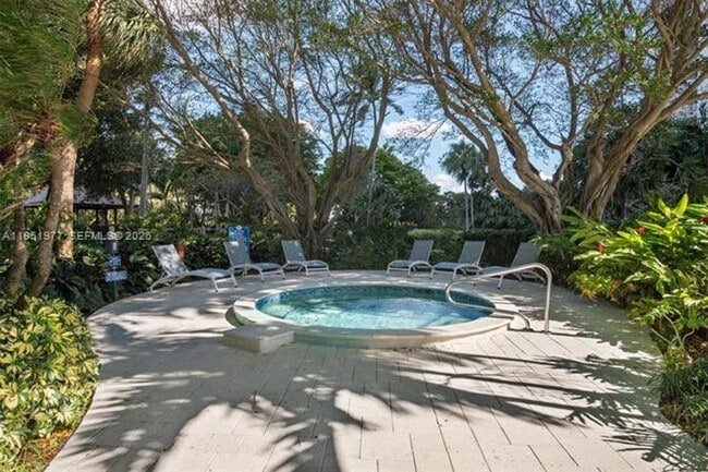 Building Photo - 4000 Towerside Terrace