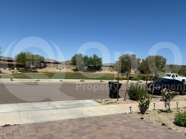 Building Photo - 25493 N 143rd Dr