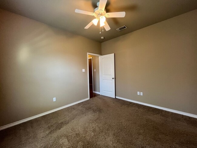 Building Photo - 3140 Breton St