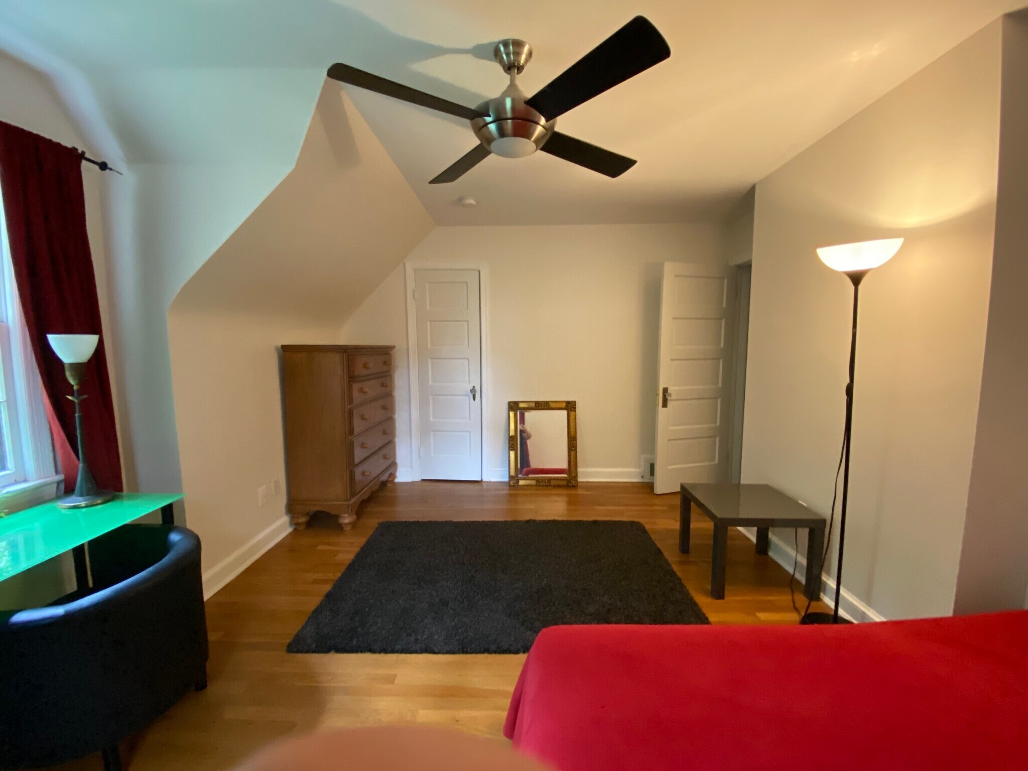 Room # 2 - 4427 Nebraska Ave NW