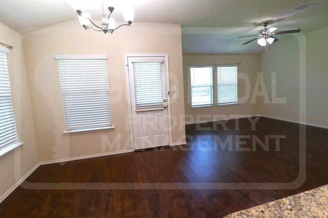 Building Photo - Don't Miss Out on This Beauty At 2521 Bargello! - Now Available For Rent!