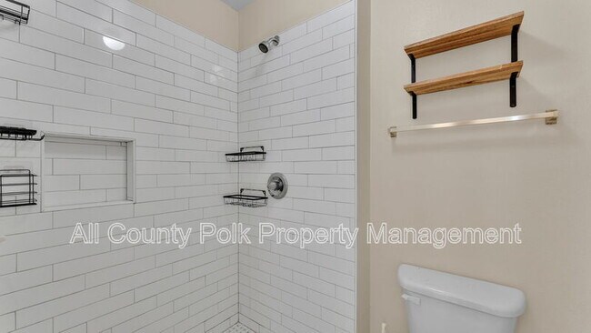 Building Photo - 5060 Spanish Oaks Blvd