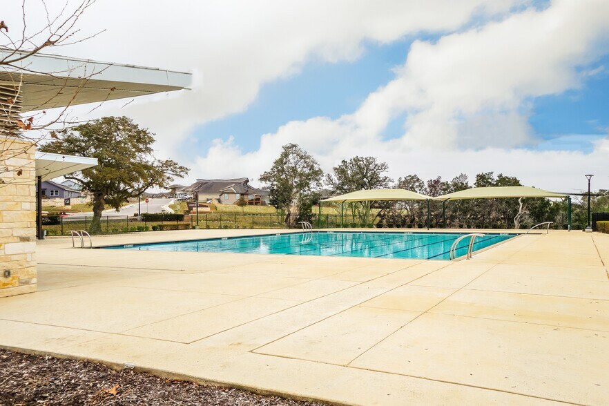 Building Photo - 5873 Companion Lp
